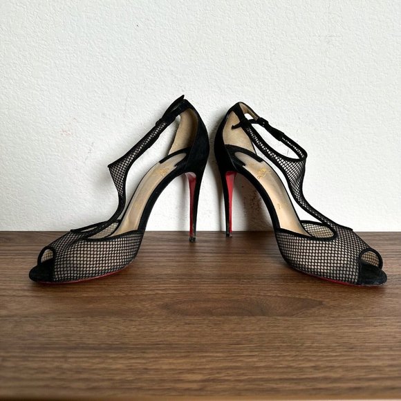 ❤️SOLD❤️Christian Louboutin Heels - Picture 4 of 12